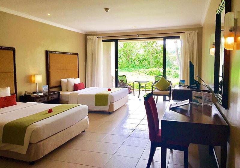 Deluxe D W Private Beachand Inifnity Pool And Golf Apartment