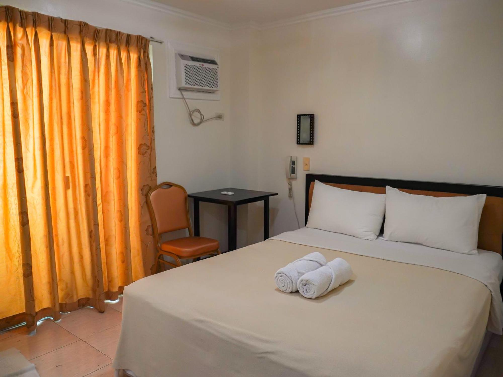 Hotel Boracay Paradise 3*