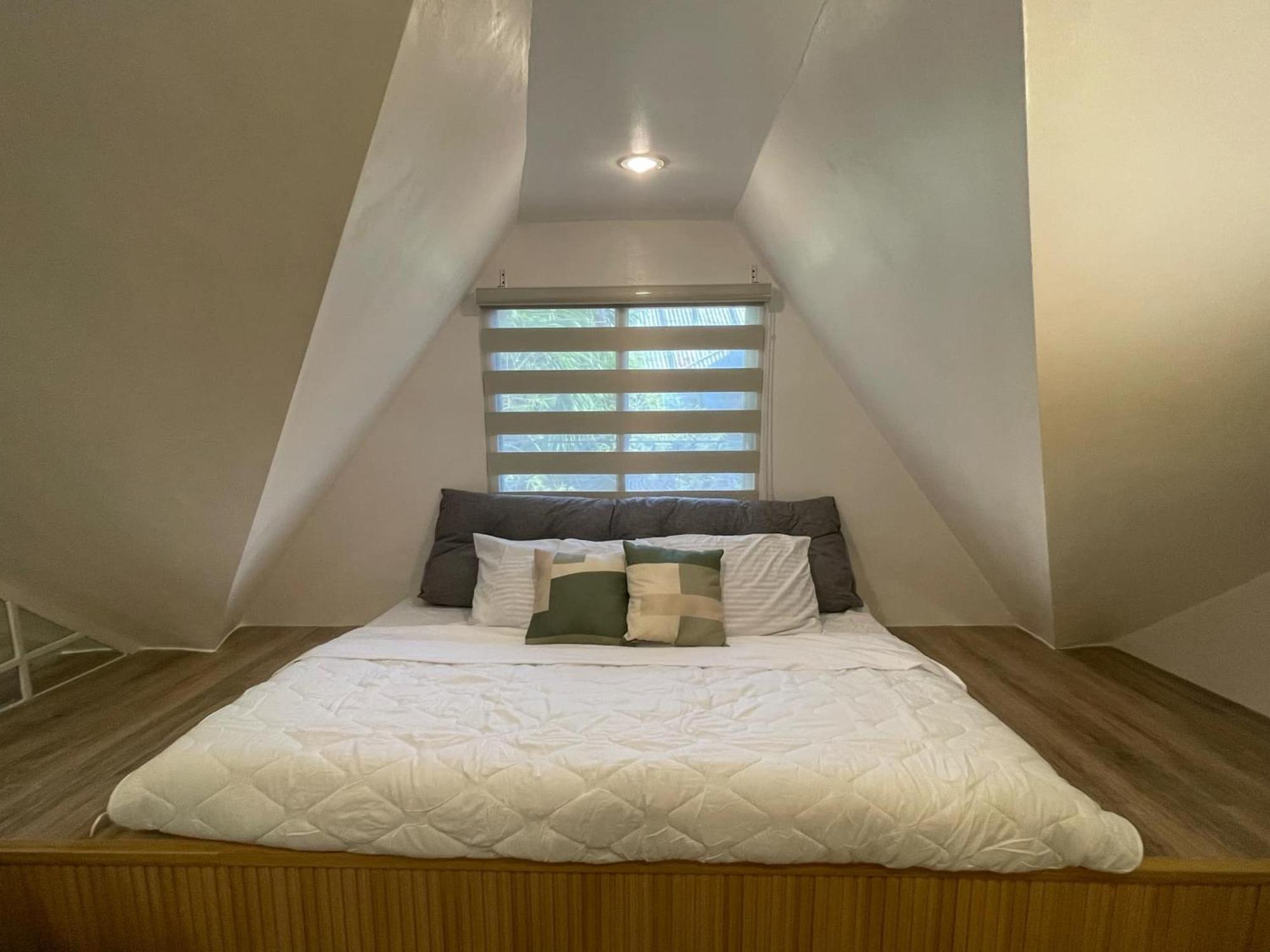 Travel Butler Ph Apartment *