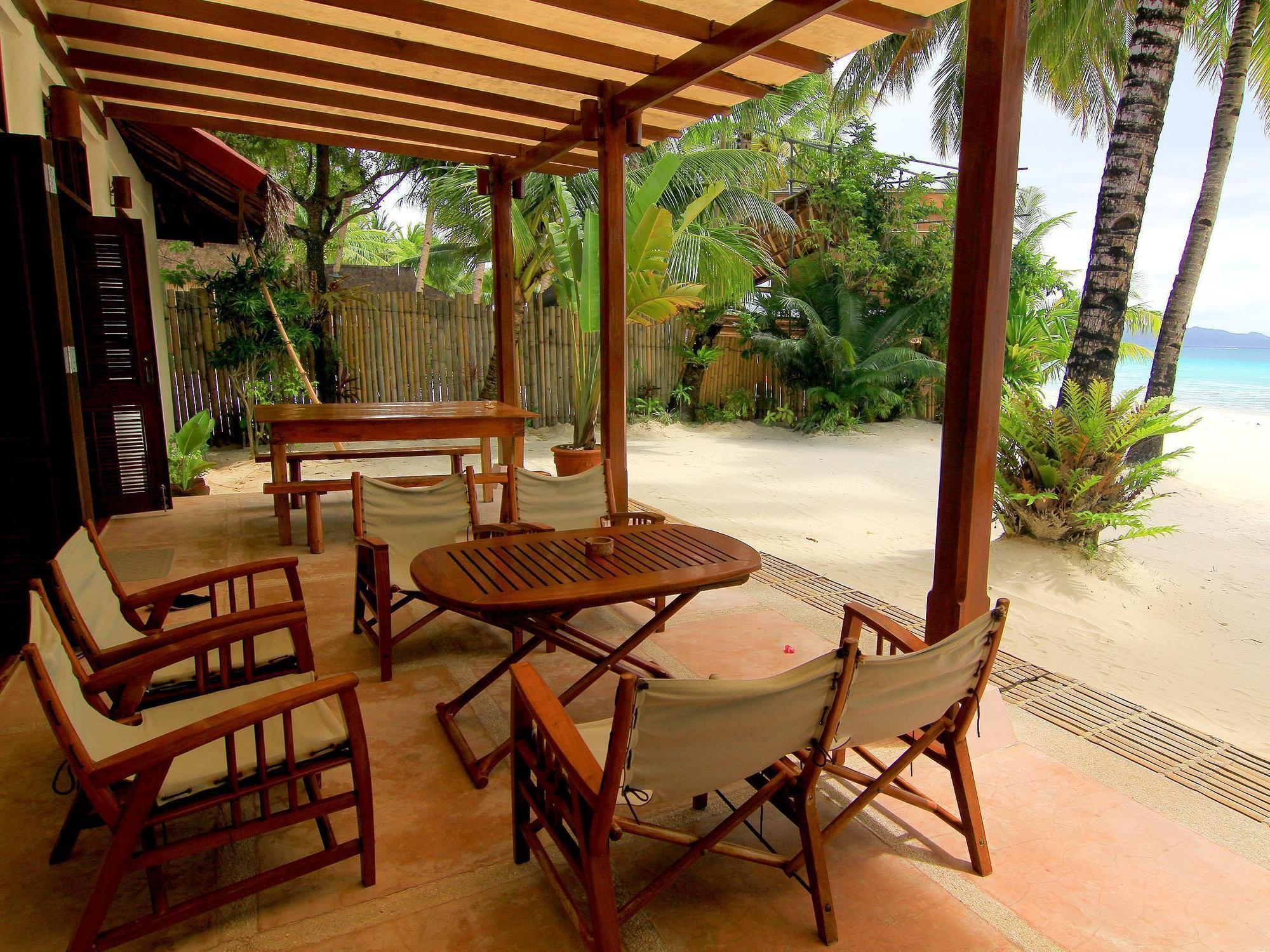 Kaloo Hotel 3*