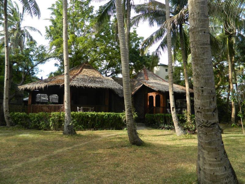 Boracay Huts Guest house