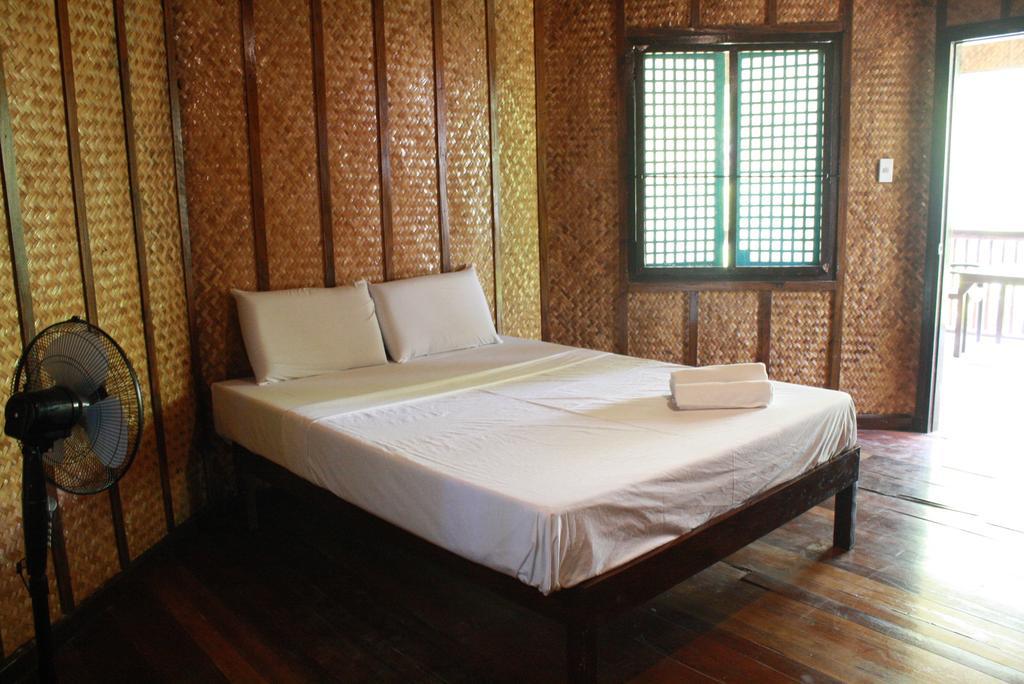Guest house Boracay Huts Boracay Island
