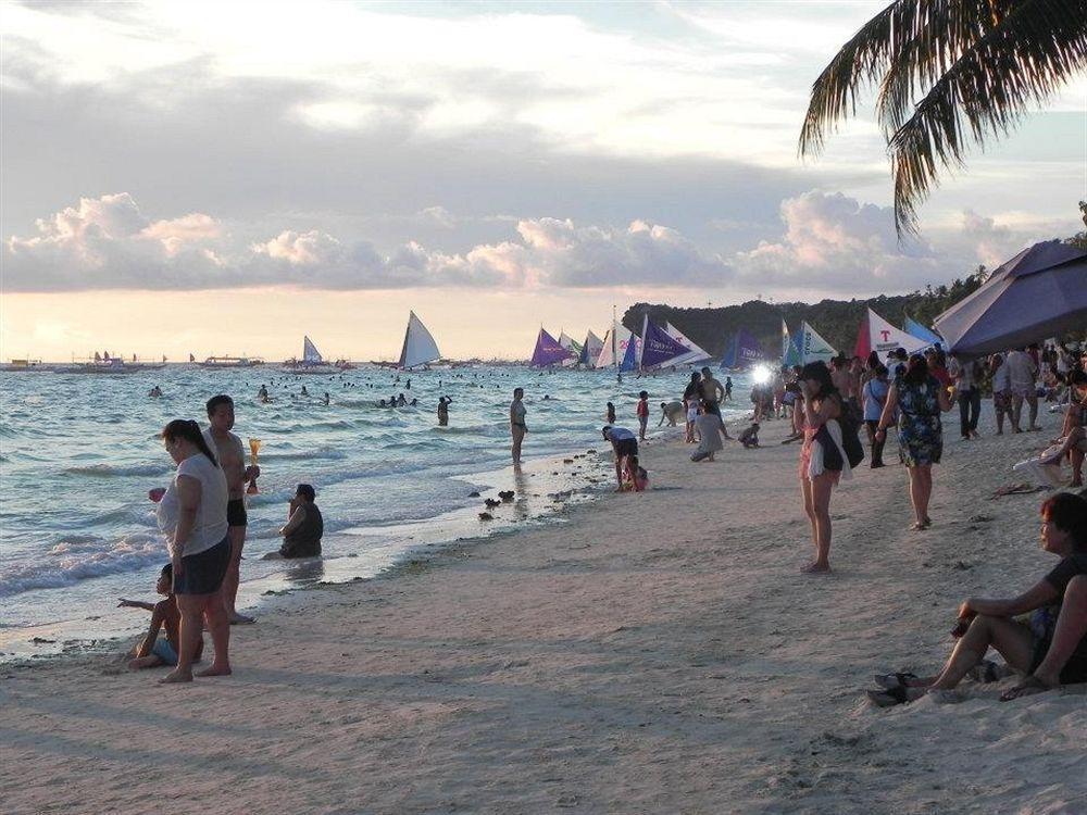 Hotel The Blue Veranda Suites Boracay 2*