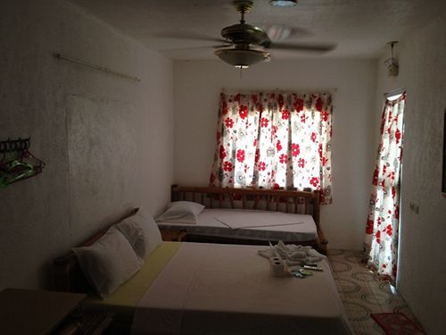 Resort Alla Luna Rossa Boracay 3*