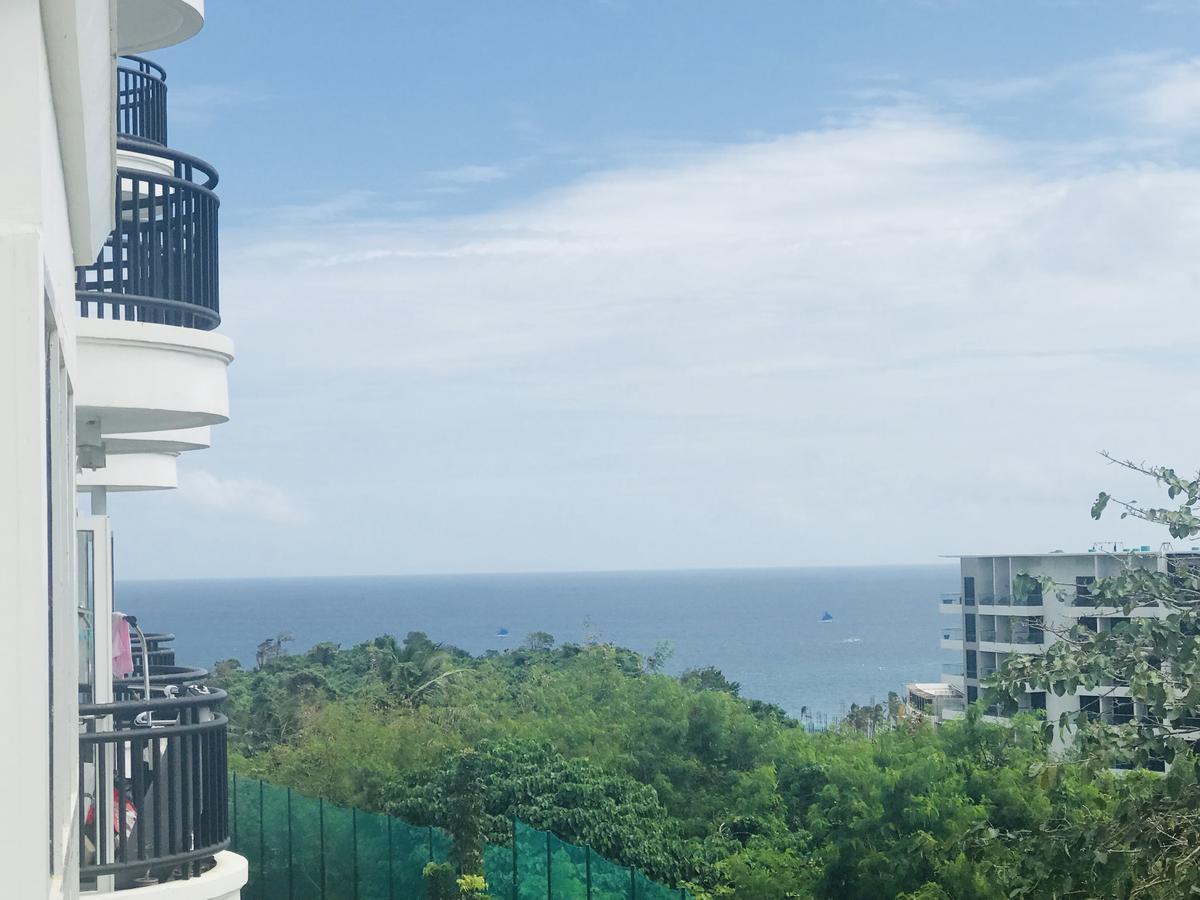 Benkay's Bora * Boracay Island
