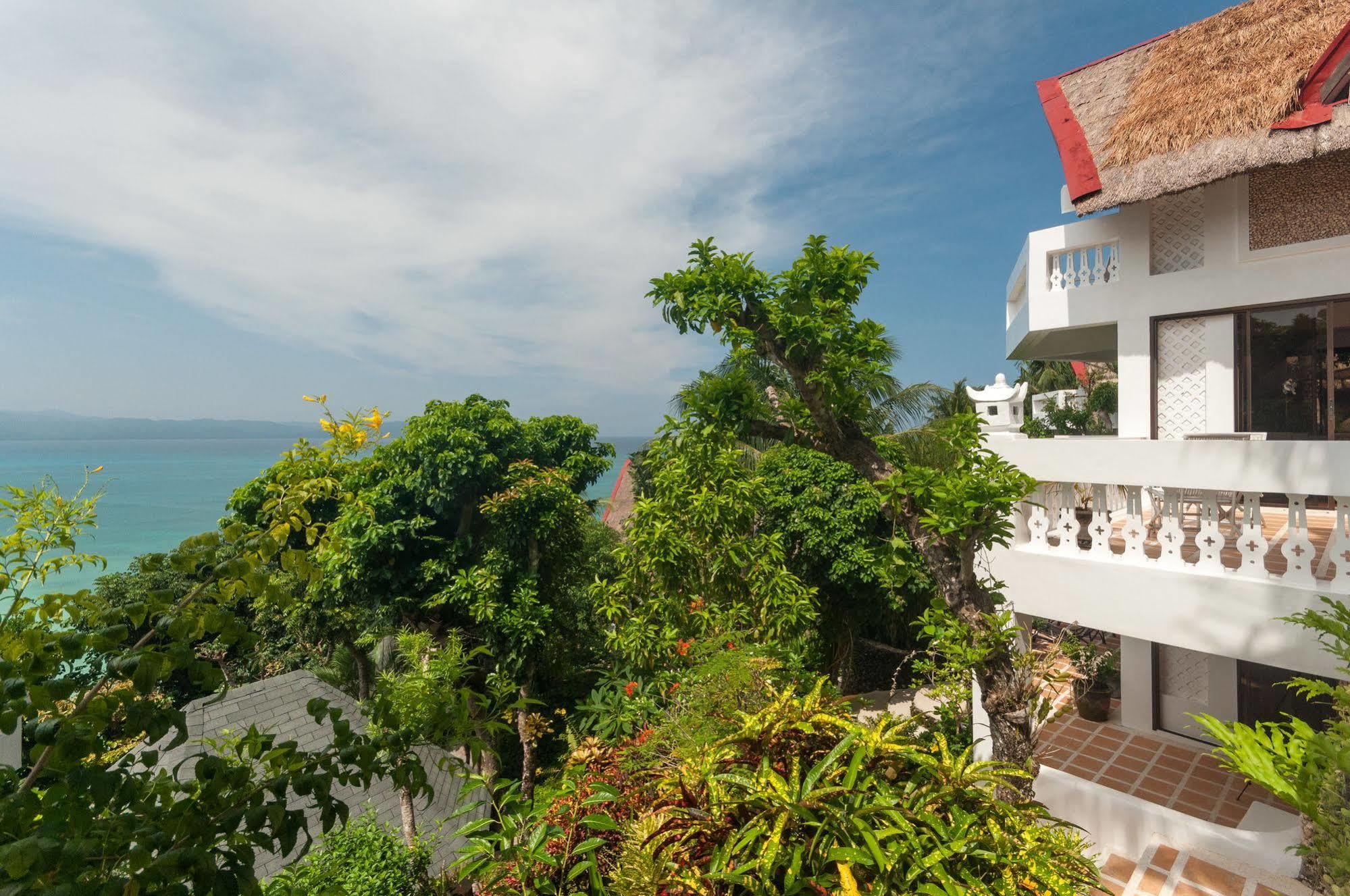 Diniwid Villas Hotel