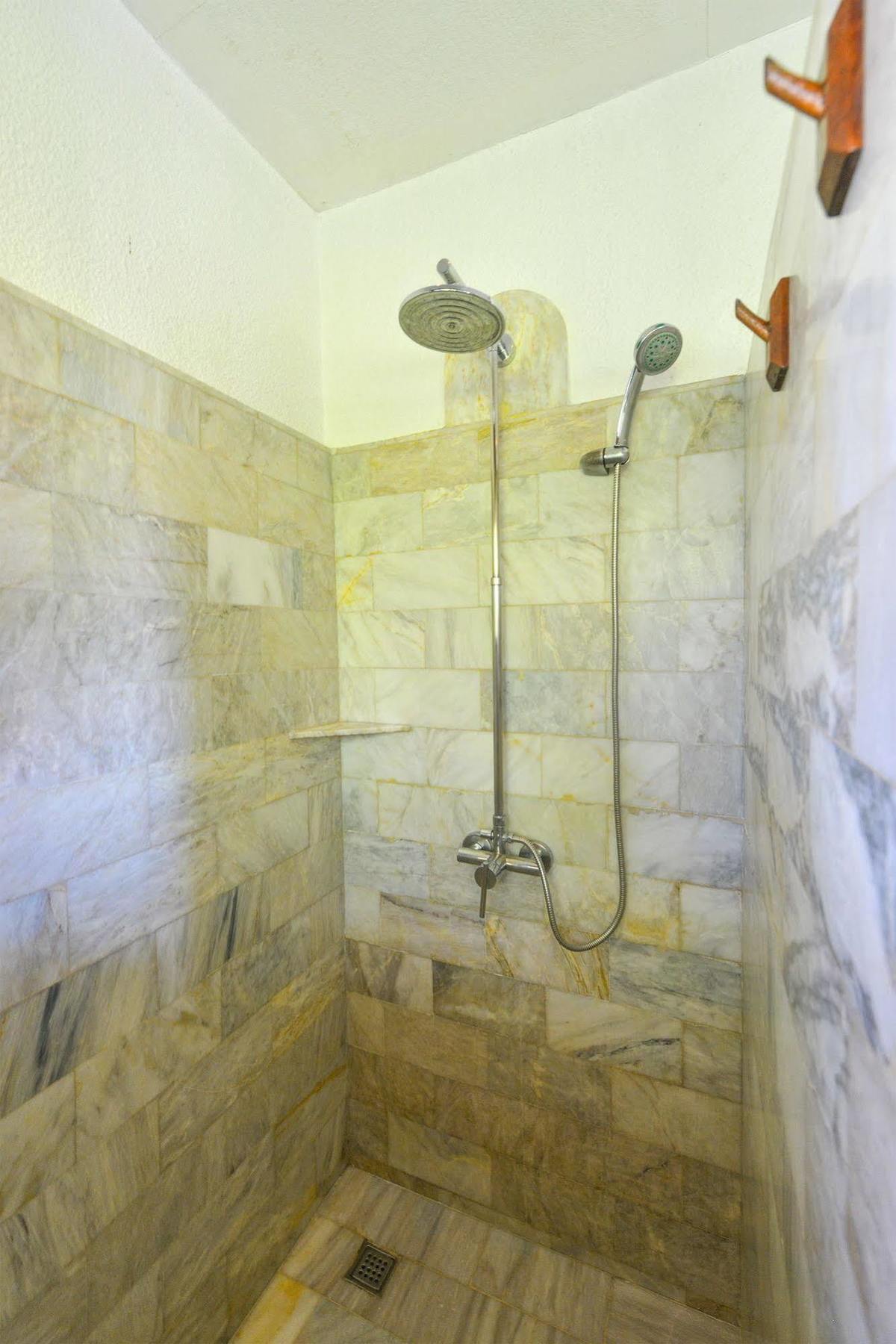 Hotel Diniwid Villas Boracay Island
