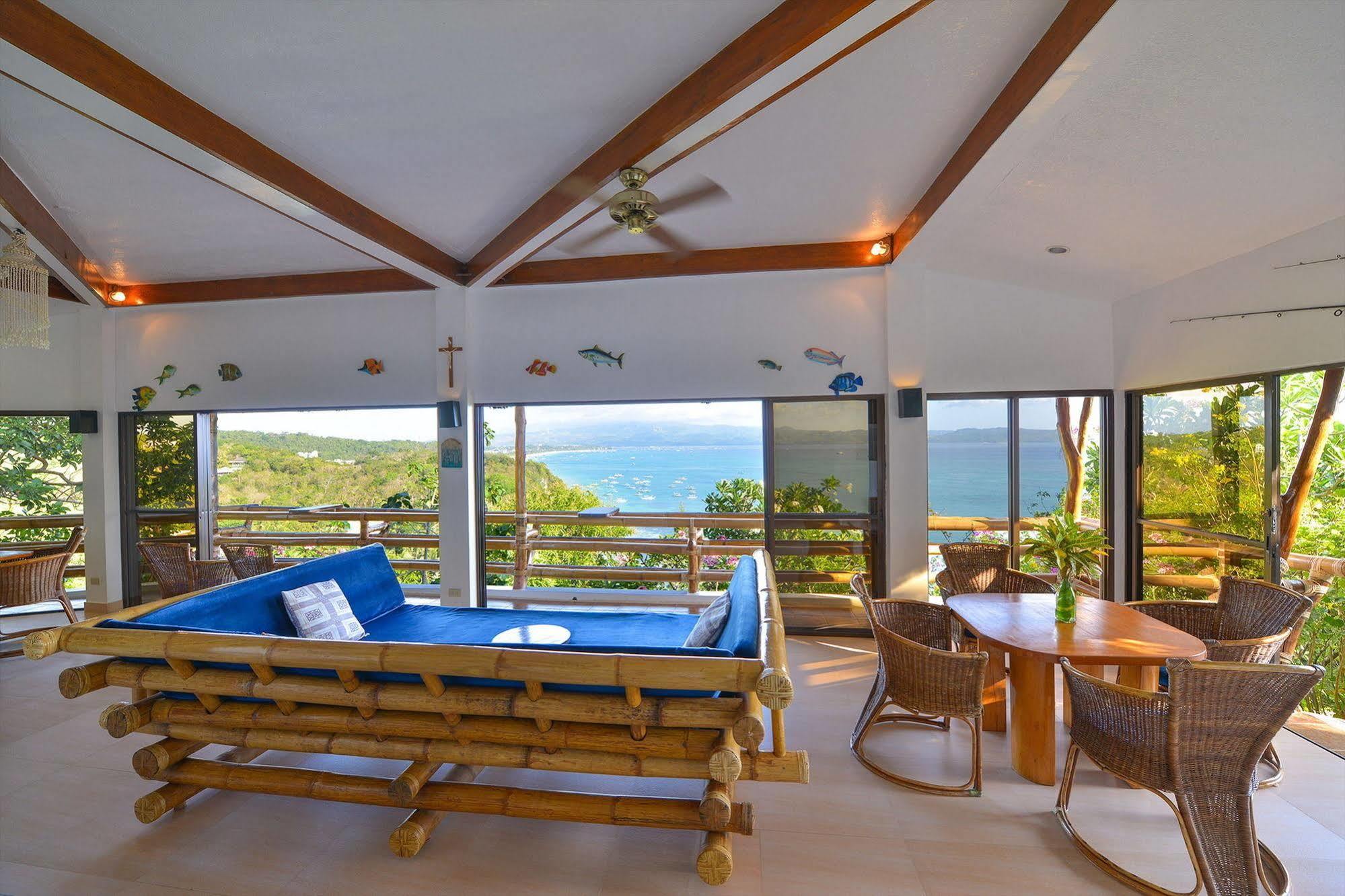 Diniwid Villas Boracay Island
