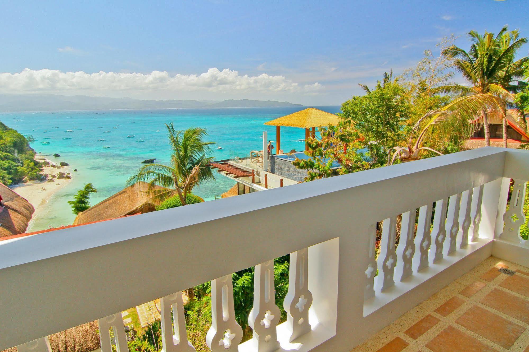 Hotel Diniwid Villas Boracay Island