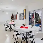 Amazing 6 Bedroom House