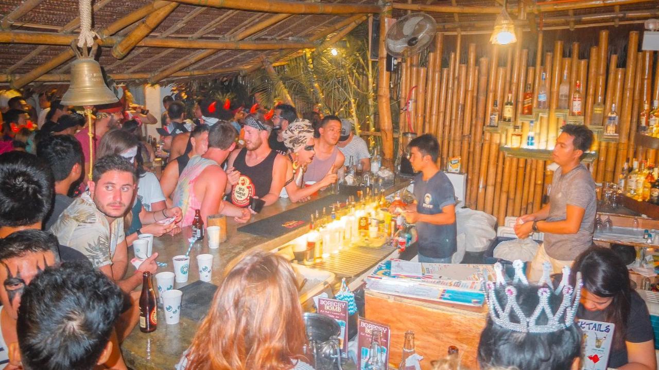 Hostel Mad Monkey Boracay *
