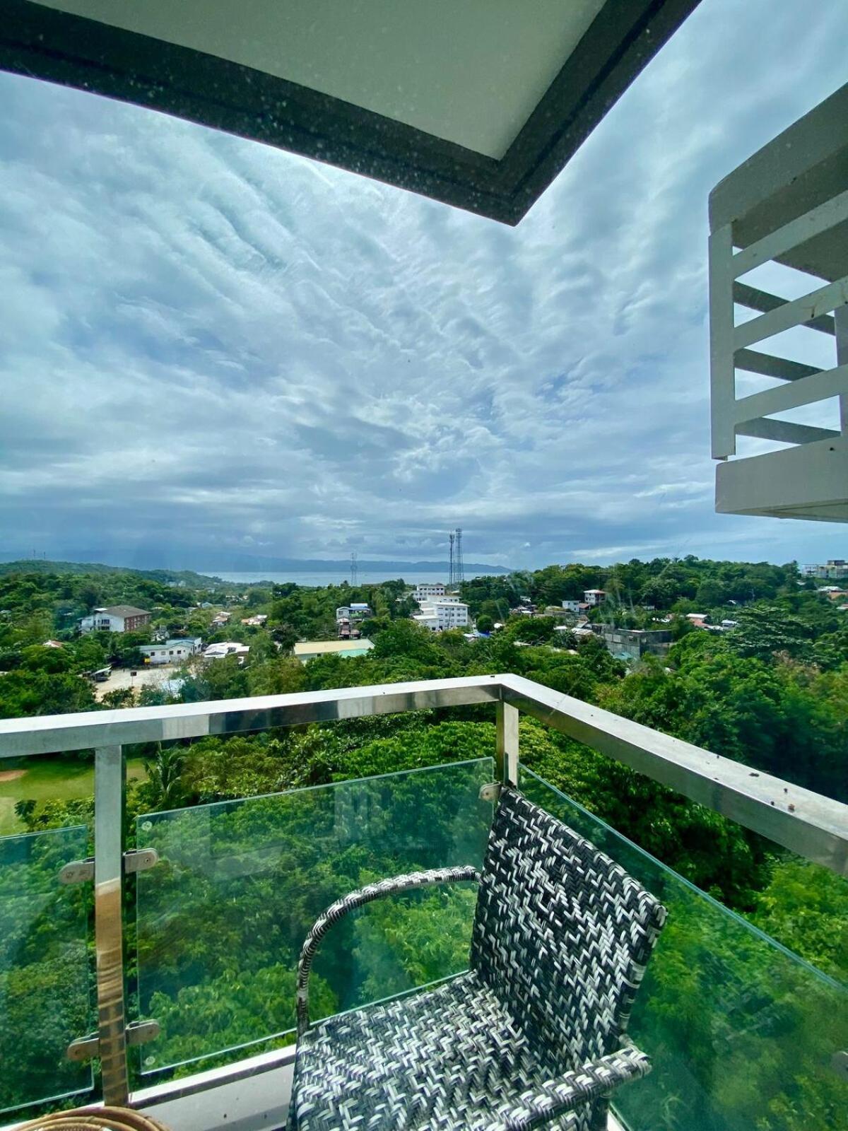 Luxury Oceanview Apartment Boracay Island