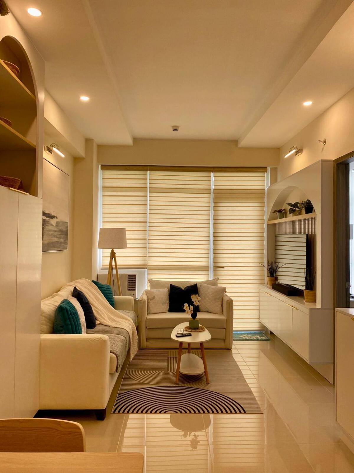 Luxury Oceanview Apartment
