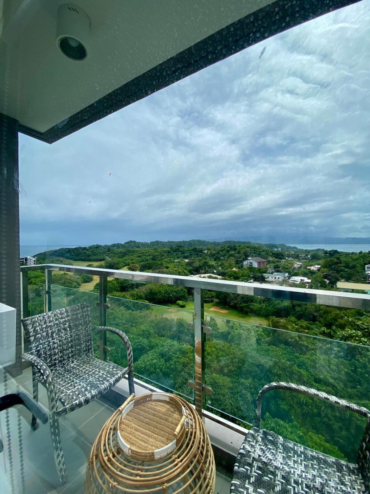 Luxury Oceanview Apartment *