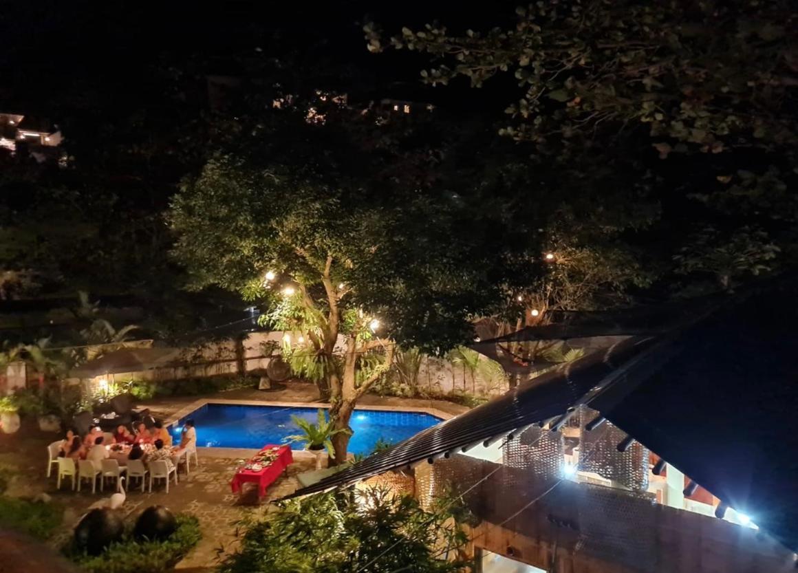 Apartment Family Near The Pool *