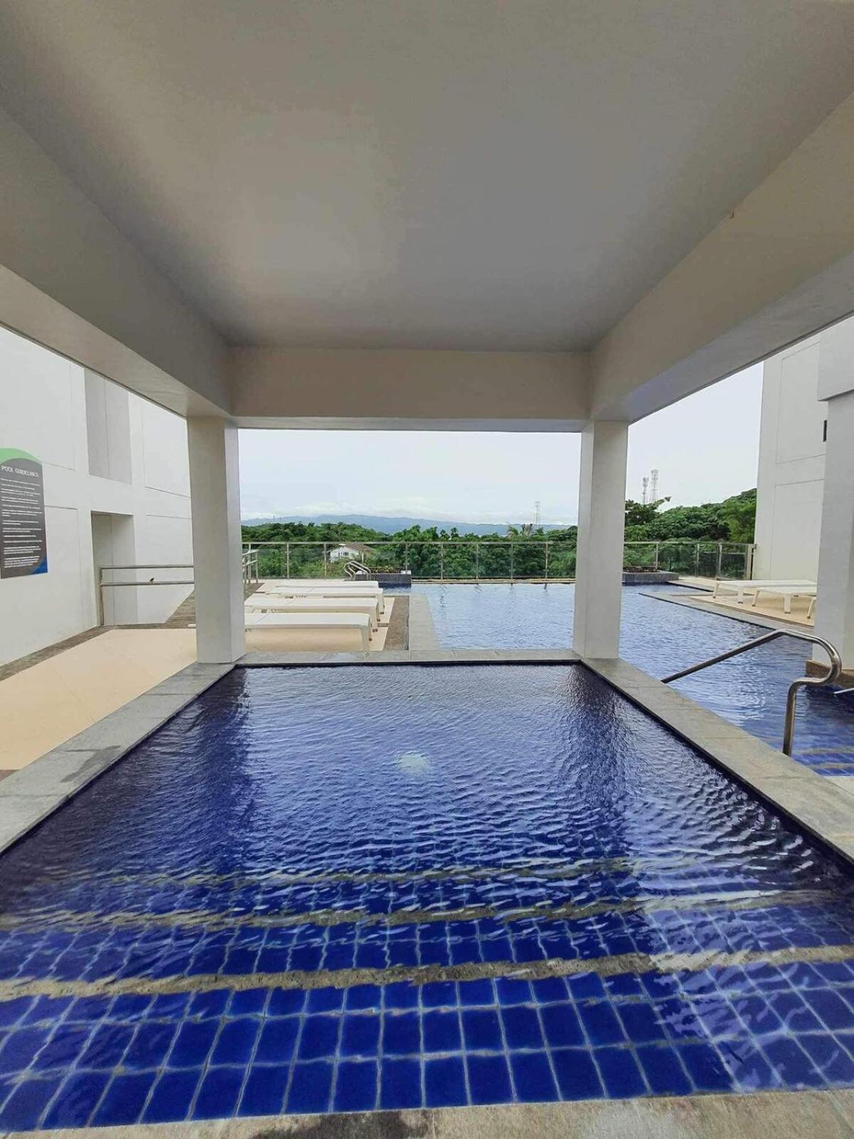 Apartment A Tranquil Ocean View Condo, Private *