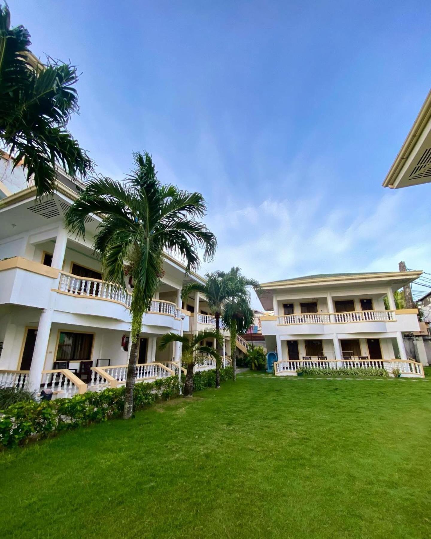Bans Boracay Hotel