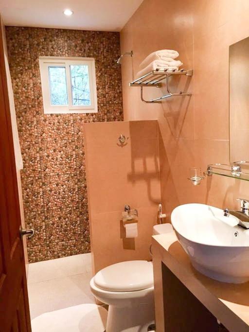 Apartment Kasiyahan House With Private Swimming Pool Boracay Island