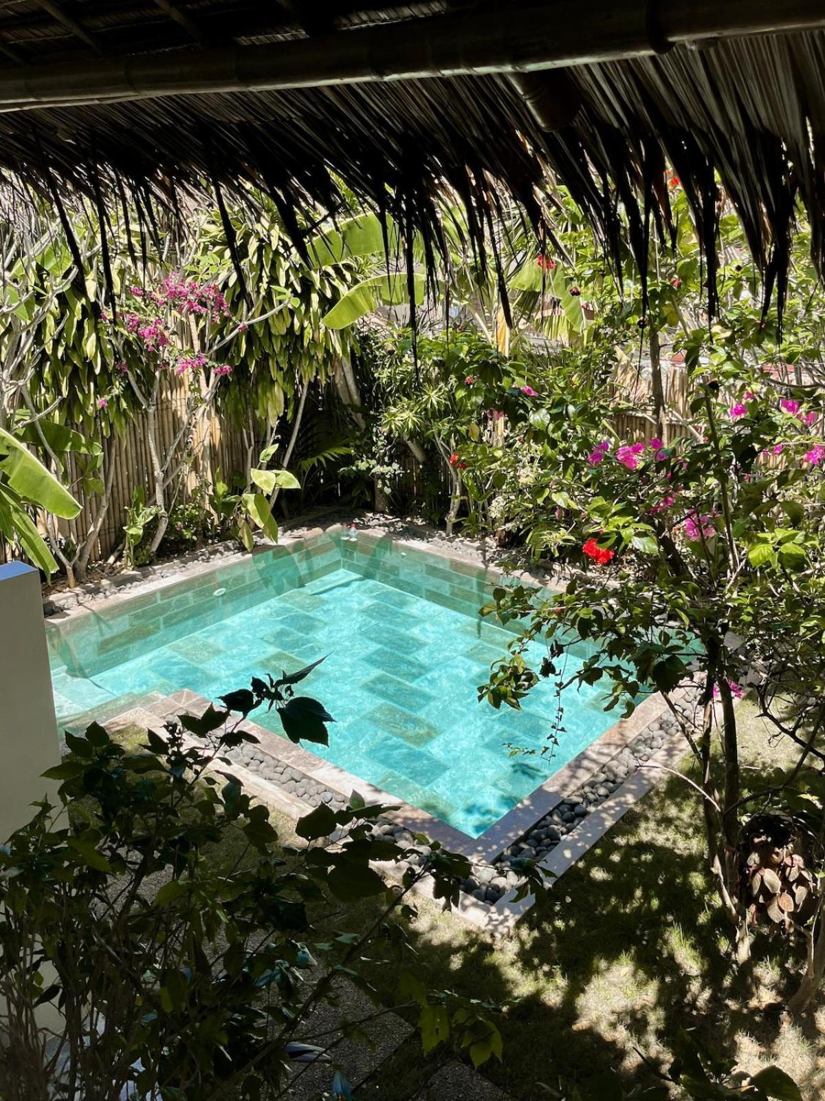Apartment Kasiyahan House With Private Swimming Pool