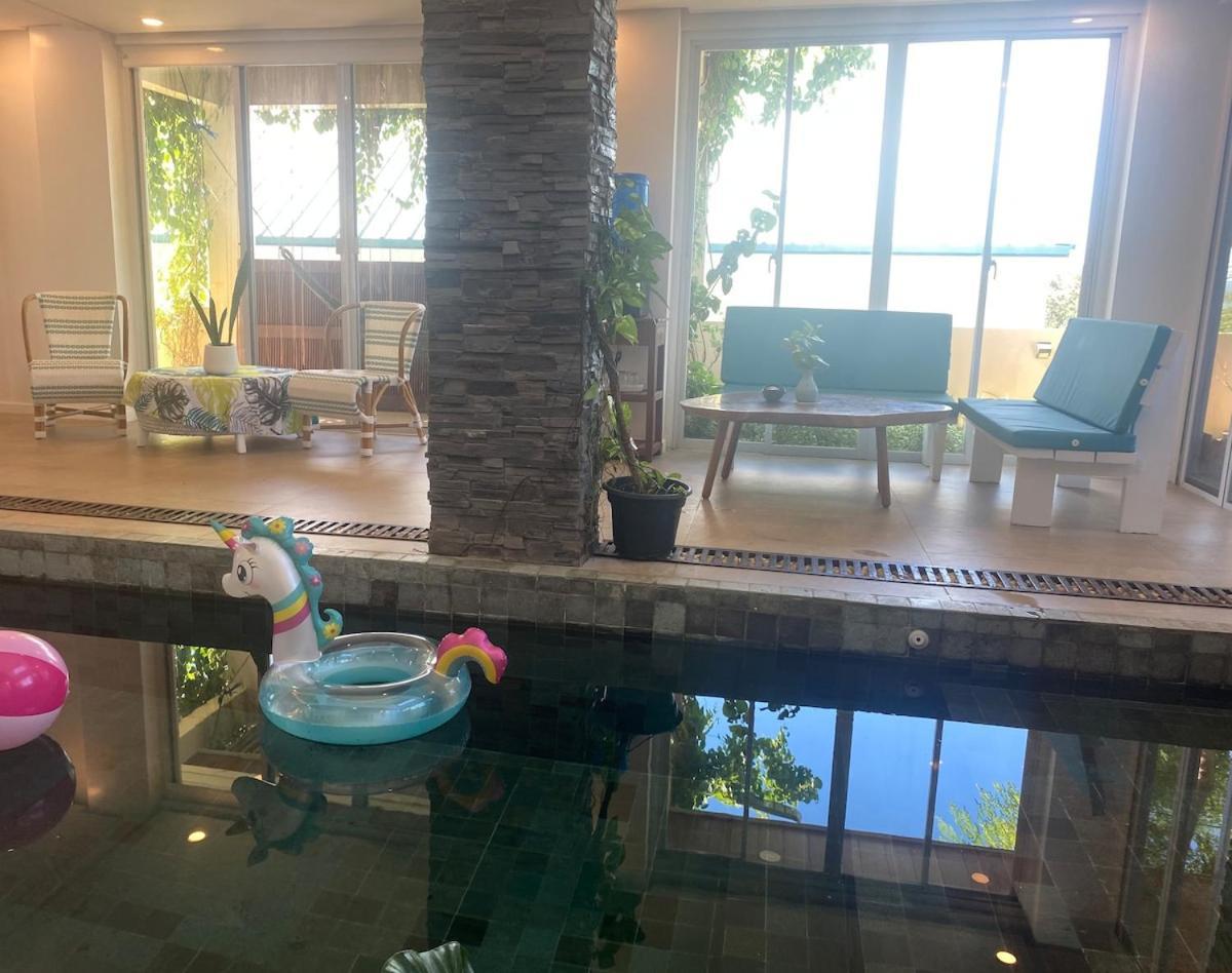 Solara Boracay Villa *