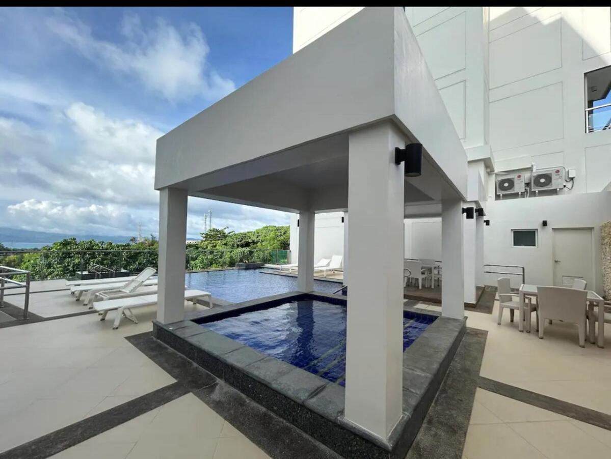 Cozy 1 Bedroom Greenery With Ocean View Boracay Newcoast