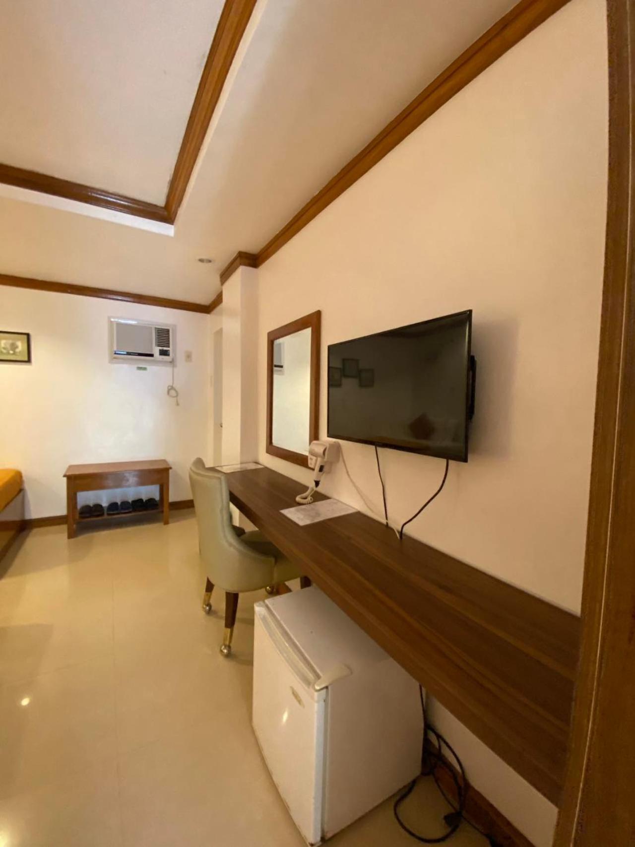 Grand Boracay By Tripzyfun Hotel Boracay Island