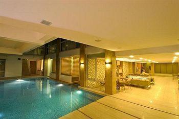 Waling-waling Beach Hotel